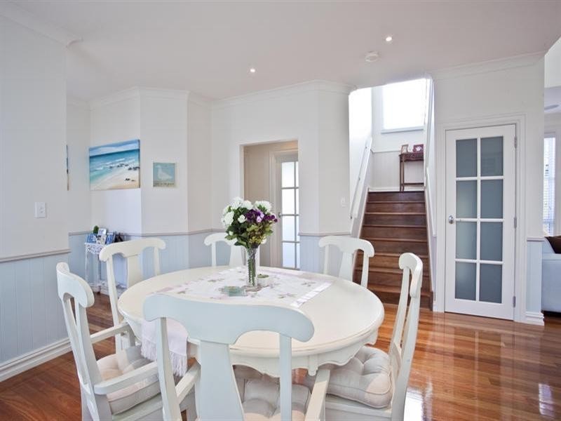 25 Thirteenth Avenue, Palm Beach QLD 4221