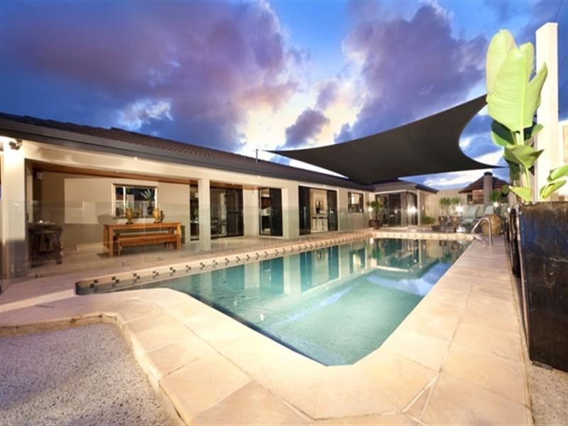 Broadbeach Waters QLD 4218