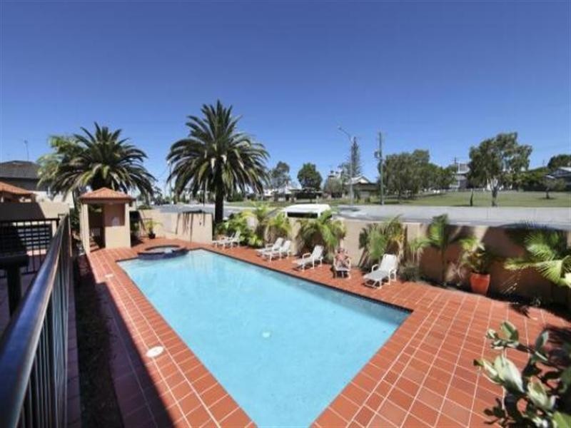 25 ‘Park Breeze Luxury Apartments’ 61 North Street, Southport QLD 4215