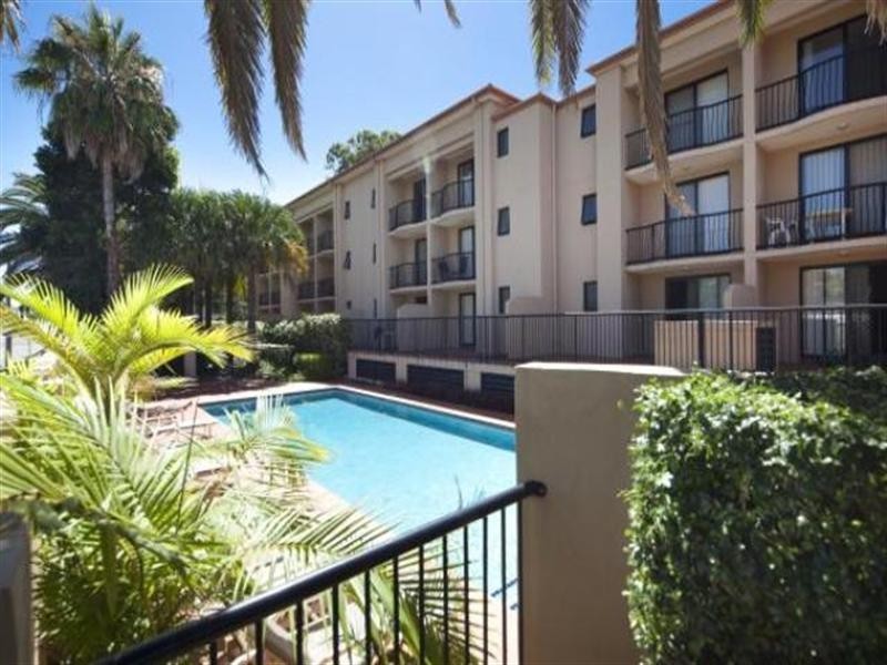25 ‘Park Breeze Luxury Apartments’ 61 North Street, Southport QLD 4215