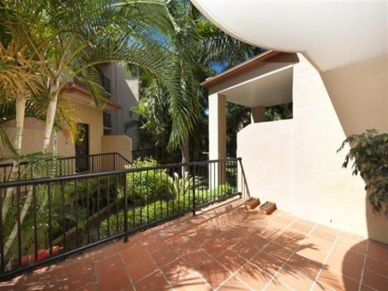 25 ‘Park Breeze Luxury Apartments’ 61 North Street, Southport QLD 4215