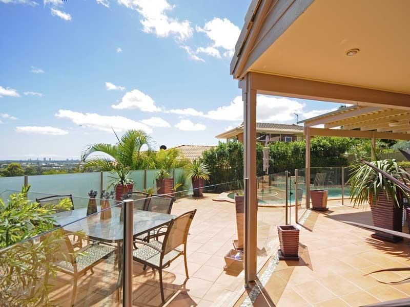 30 Kincaid Drive, Highland Park QLD 4211