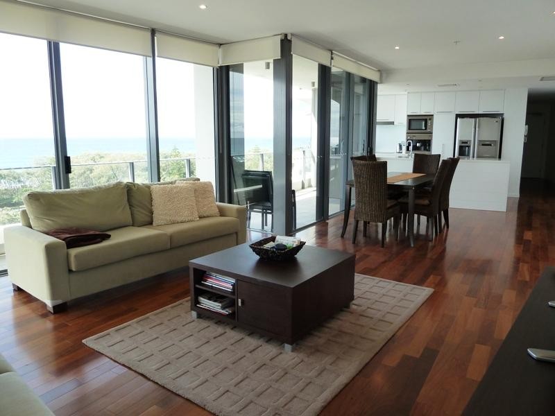 16 ‘Verve’, 173 Old Burleigh Road, Broadbeach QLD 4218