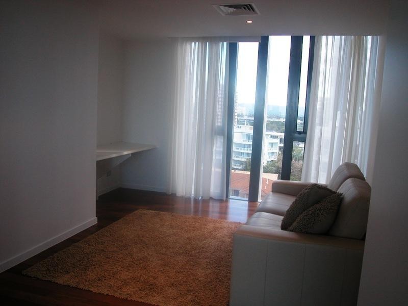 16 ‘Verve’, 173 Old Burleigh Road, Broadbeach QLD 4218