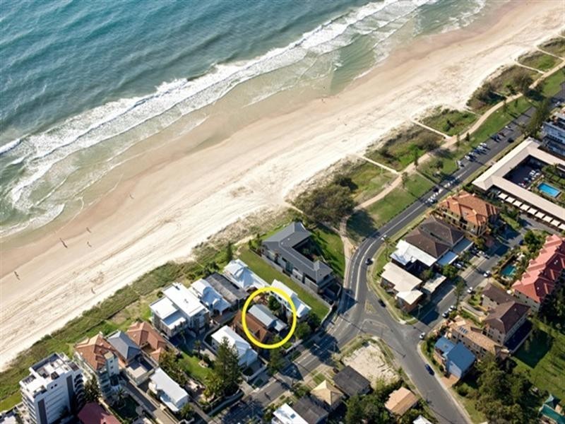 7 Albatross Avenue, Mermaid Beach QLD 4218