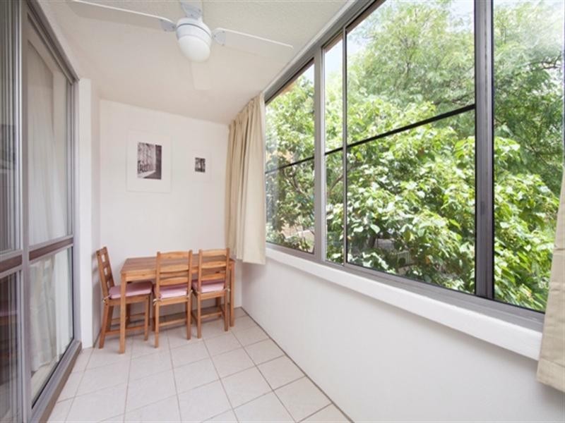 3 ‘Oceanis’, 4 Alexandra Avenue, Broadbeach QLD 4218