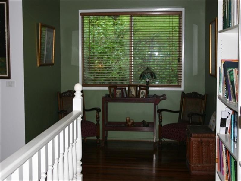 4 Heetera Court, Elanora QLD 4221