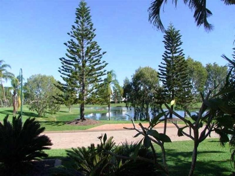 5326 Marine Drive North, Hope Island QLD 4212