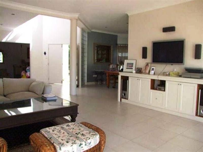 5326 Marine Drive North, Hope Island QLD 4212