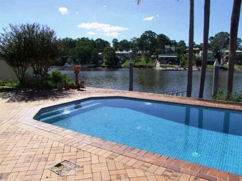 5326 Marine Drive North, Hope Island QLD 4212