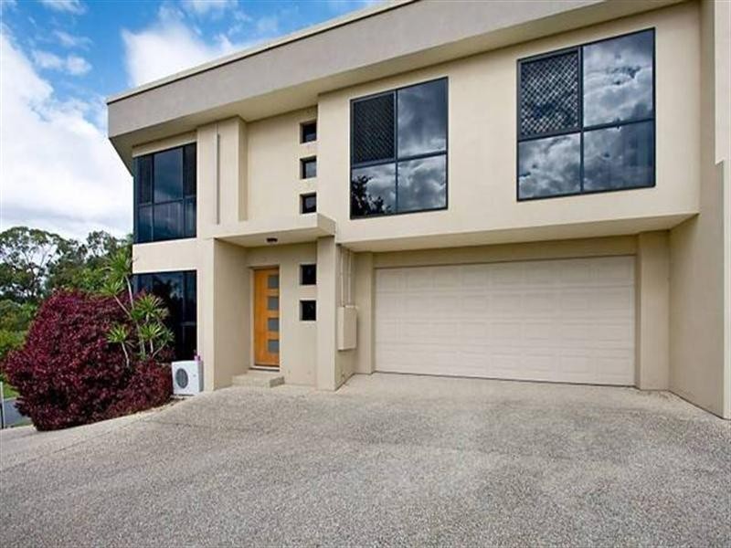 40A Sky Royal Terrace, Burleigh Heads QLD 4220
