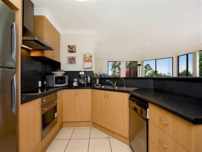 40A Sky Royal Terrace, Burleigh Heads QLD 4220