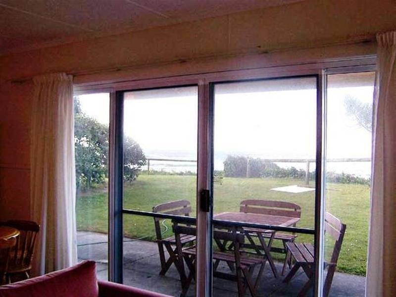 25 Jefferson Lane, Palm Beach QLD 4221