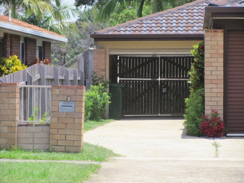 2/45 Government Road, Labrador QLD 4215