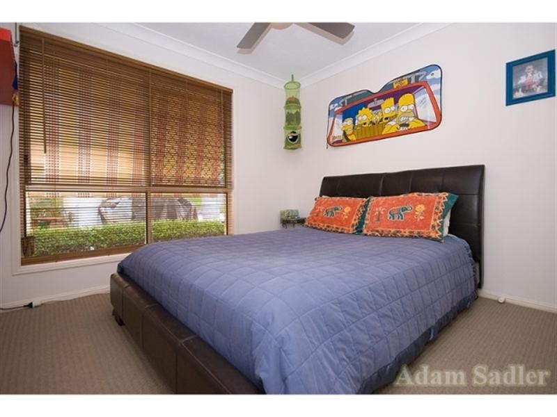 34 Auk Avenue, Burleigh Waters QLD 4220