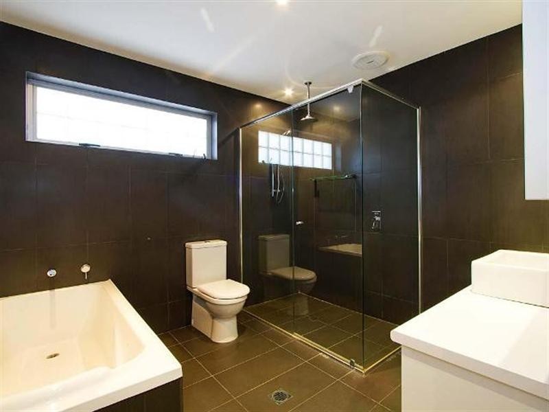 25 Petrel Avenue, Mermaid Beach QLD 4218