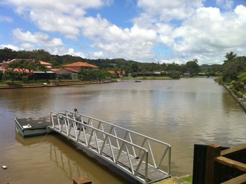 32 Mainsail Court, Currumbin Waters QLD 4223