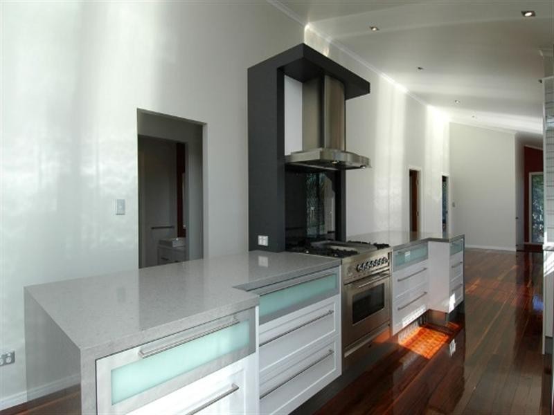 111 Petrel Avenue, Mermaid Beach QLD 4218