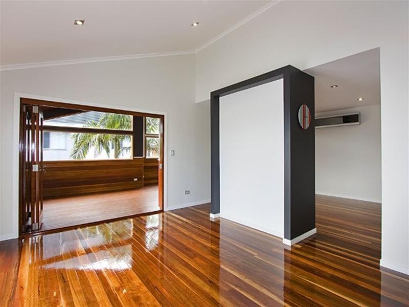 111 Petrel Avenue, Mermaid Beach QLD 4218