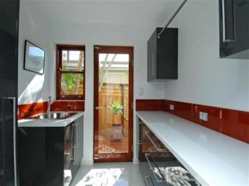 111 Petrel Avenue, Mermaid Beach QLD 4218