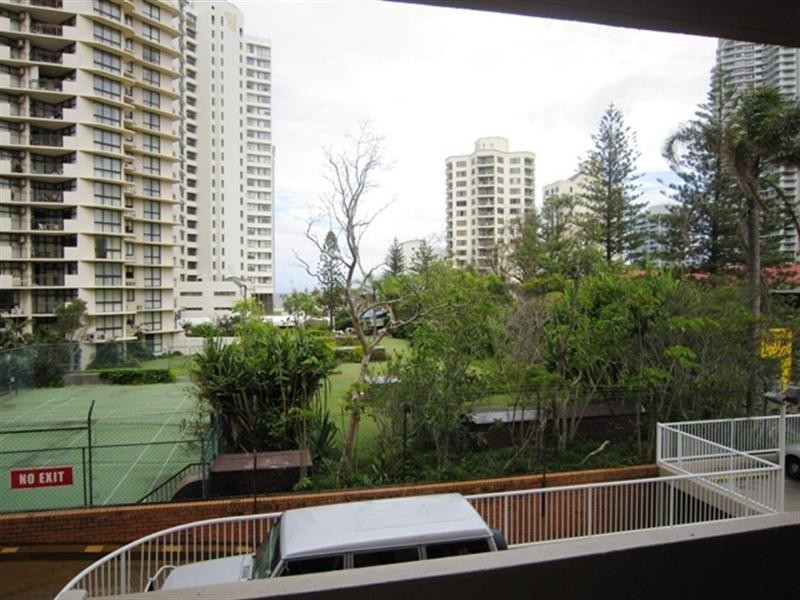25/3049 Surfers Paradise Boulevard, Surfers Paradise QLD 4217