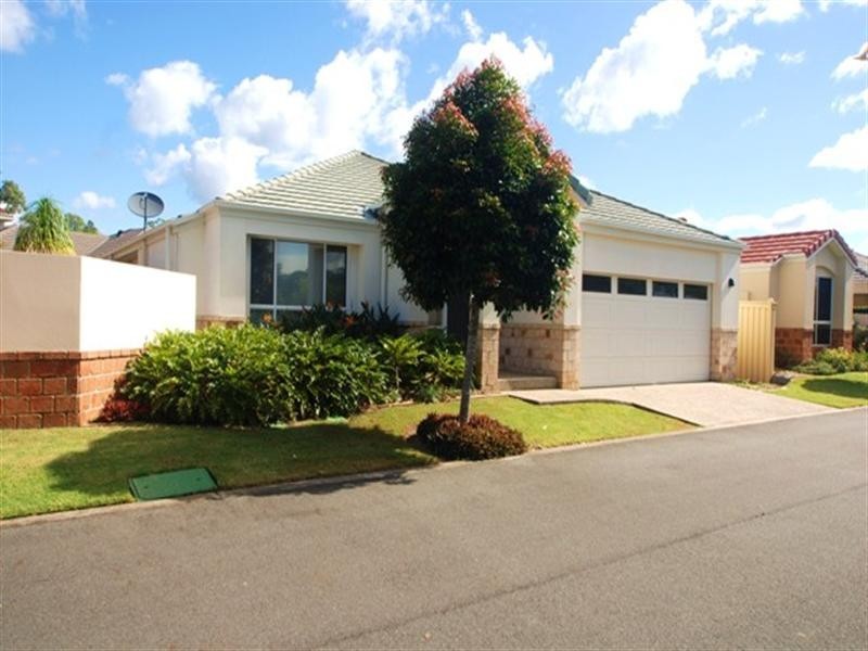 House 25 Riverside Park 11 Eden Court, Nerang QLD 4211