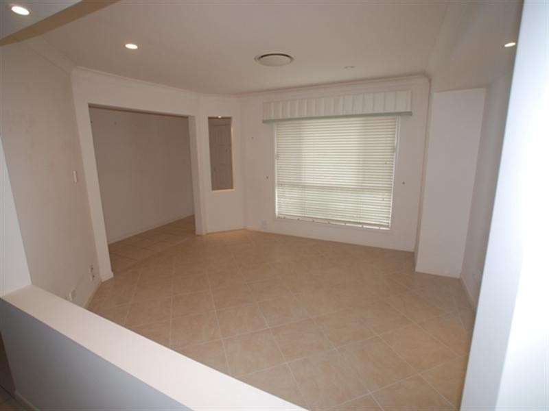 House 25 Riverside Park 11 Eden Court, Nerang QLD 4211