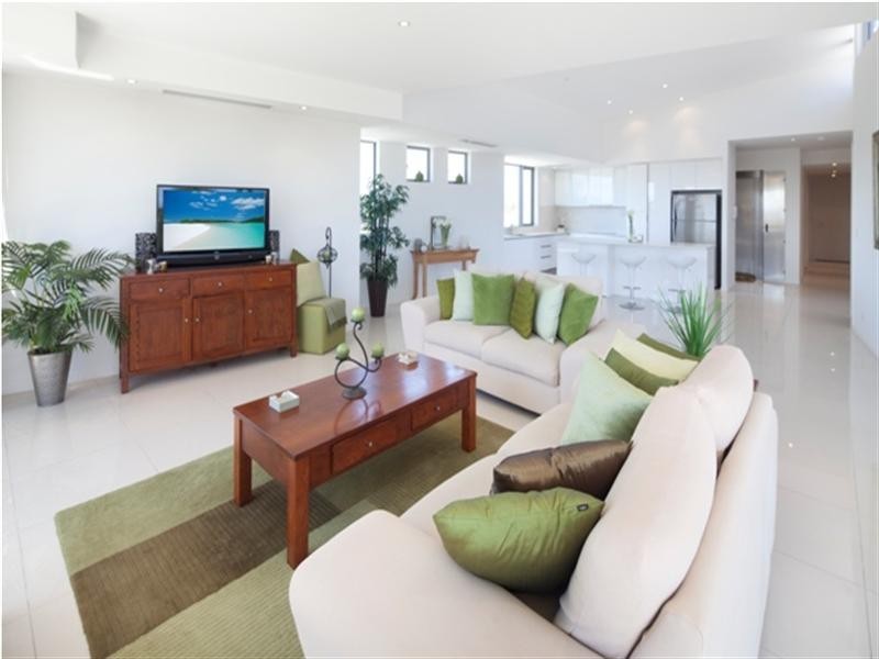 3/106 Petrel Avenue, Mermaid Beach QLD 4218