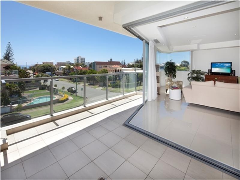 3/106 Petrel Avenue, Mermaid Beach QLD 4218