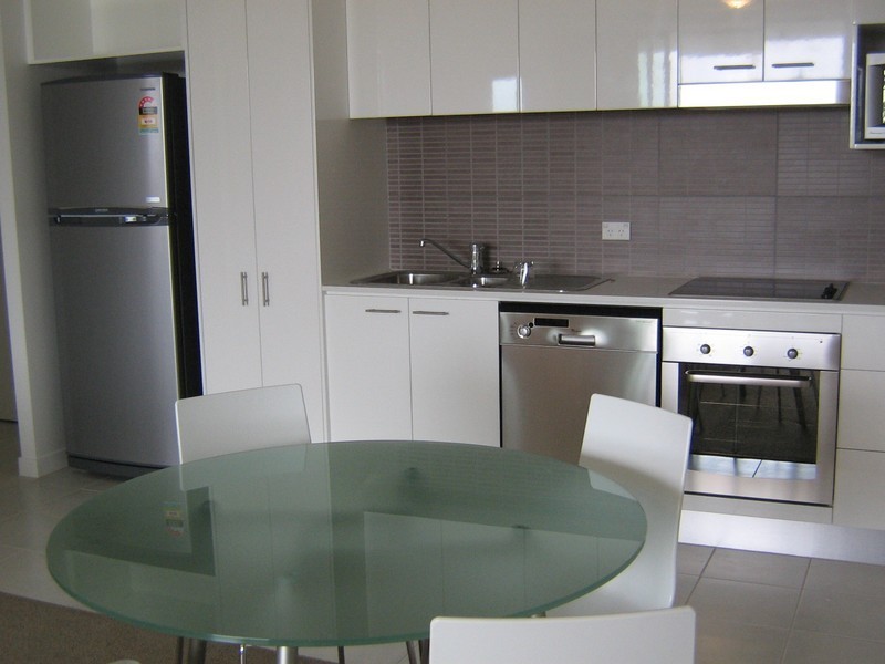 2322 ”Freshwater Point” T E Peters Drive, Broadbeach QLD 4218