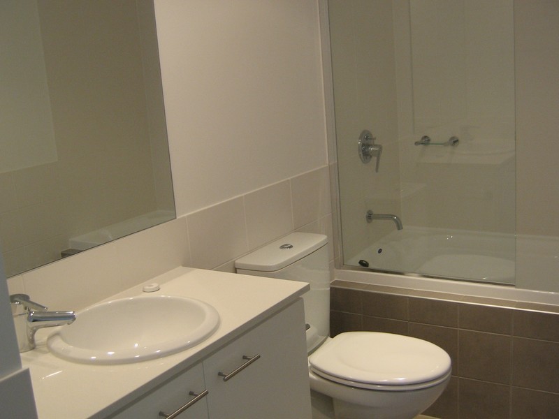 2322 ”Freshwater Point” T E Peters Drive, Broadbeach QLD 4218