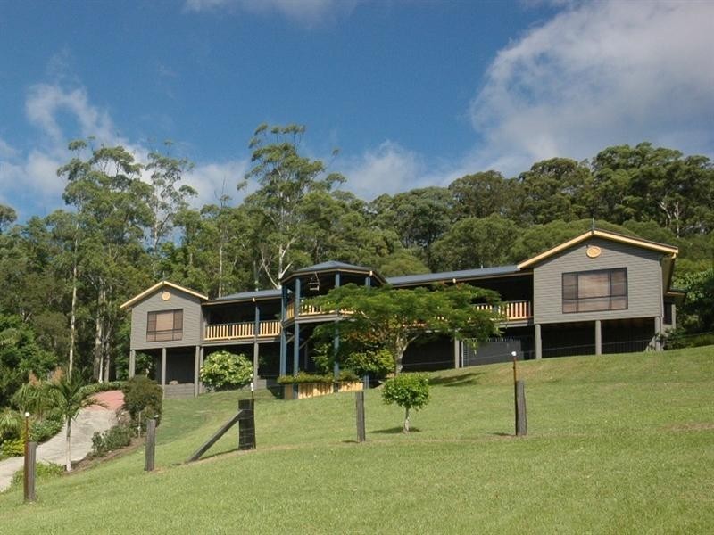 405 Bonogin Road, Bonogin QLD 4213