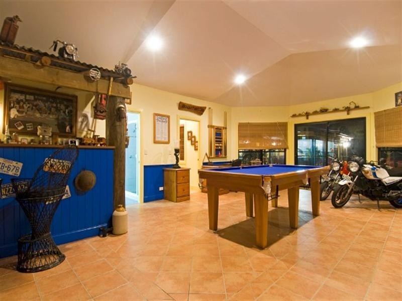 405 Bonogin Road, Bonogin QLD 4213