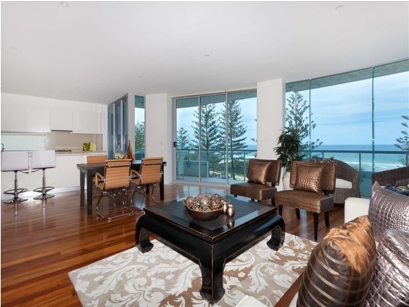 4 ‘Aspect on Burleigh’, 112 The Esplanade, Burleigh Heads QLD 4220