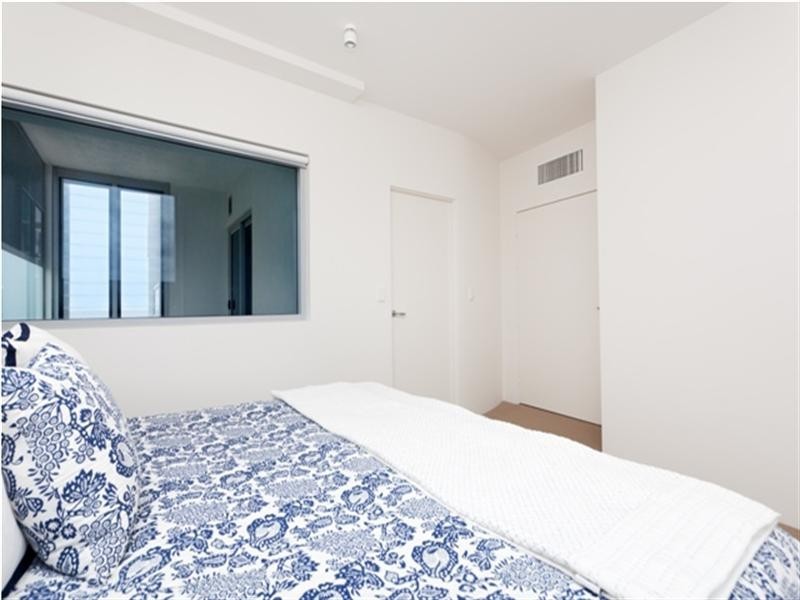 4 ‘Aspect on Burleigh’, 112 The Esplanade, Burleigh Heads QLD 4220