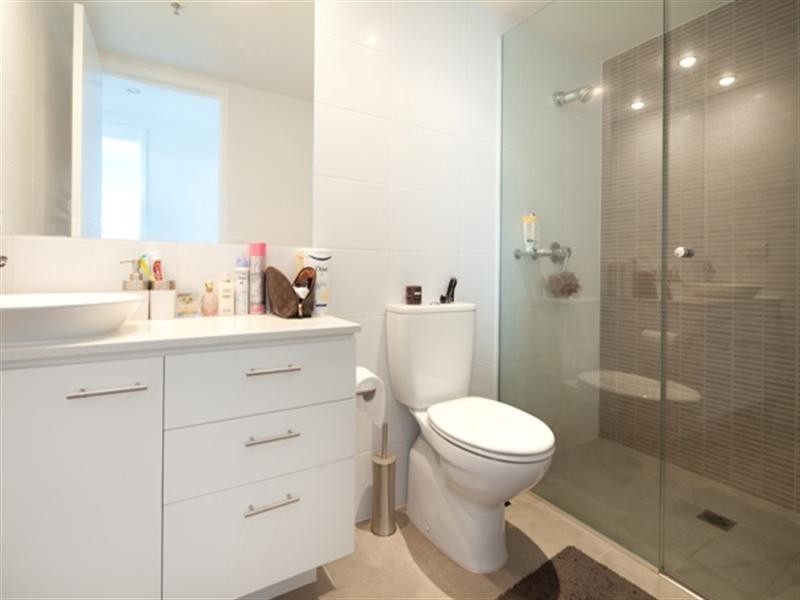 1401 ‘Freshwater Point’ 33 T E Peters Drive, Broadbeach Waters QLD 4218