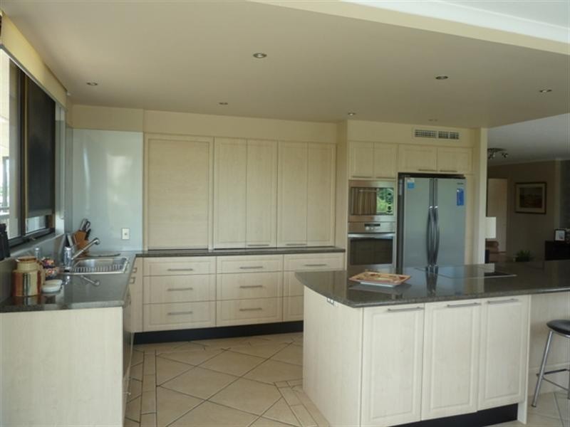 18 ‘The Nelson’ 5 Admiralty Drive, Surfers Paradise QLD 4217