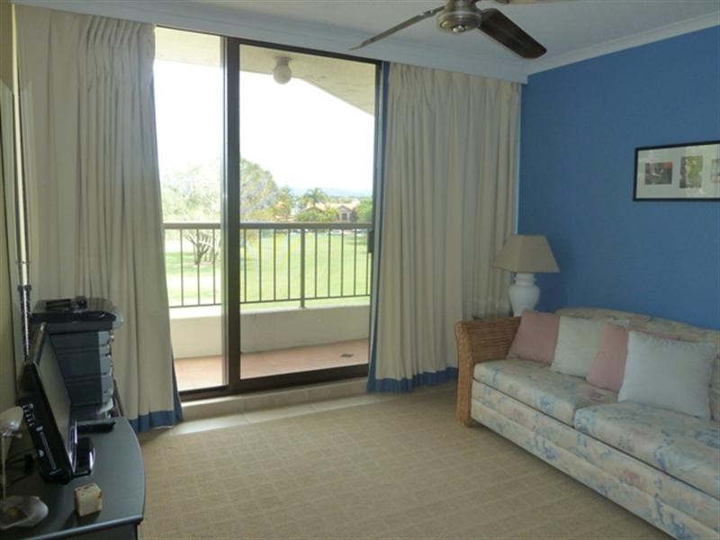 18 ‘The Nelson’ 5 Admiralty Drive, Surfers Paradise QLD 4217