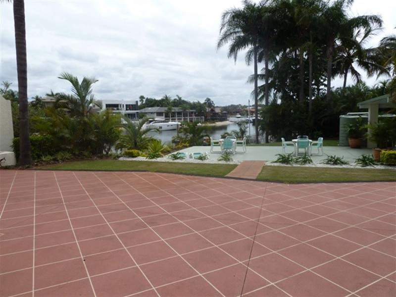 18 ‘The Nelson’ 5 Admiralty Drive, Surfers Paradise QLD 4217