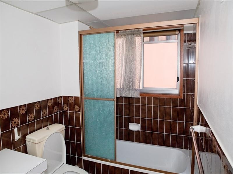 5/141 Surf Parade, Broadbeach QLD 4218