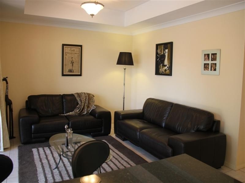 3 Shoalwater Court, Burleigh Waters QLD 4220