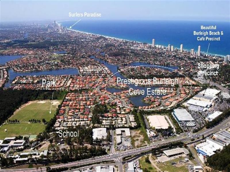 3 Shoalwater Court, Burleigh Waters QLD 4220