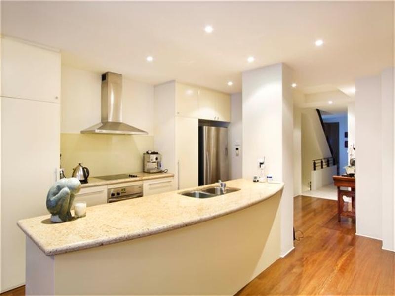 147A Hedges Avenue, Mermaid Beach QLD 4218