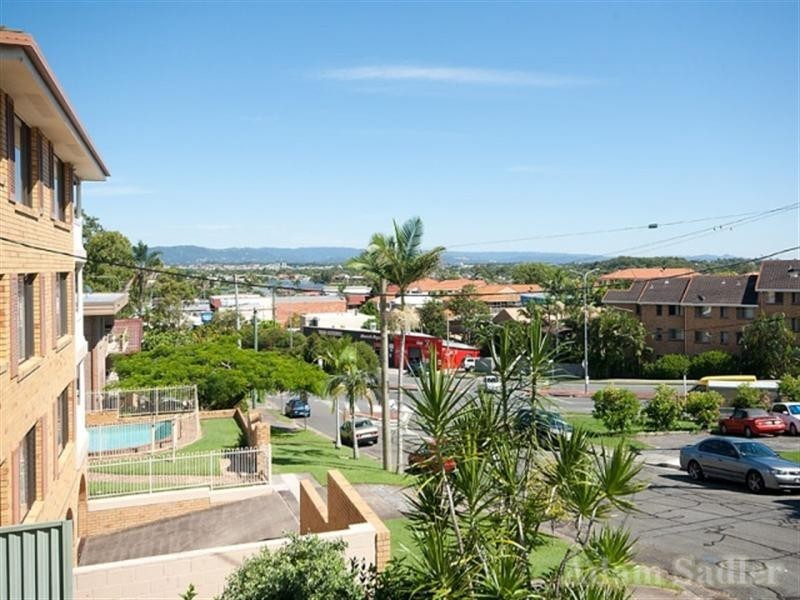 1 ‘ Balcombe Rise’ 2 Stanley Street, Burleigh Heads QLD 4220