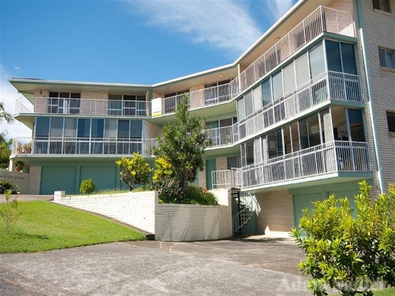 1 ‘ Balcombe Rise’ 2 Stanley Street, Burleigh Heads QLD 4220