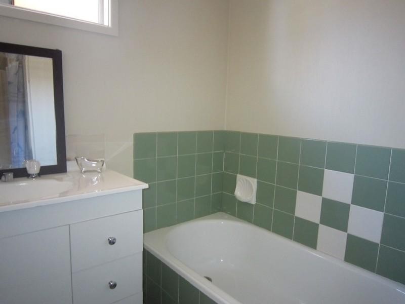 102 Dolphin Avenue, Mermaid Beach QLD 4218