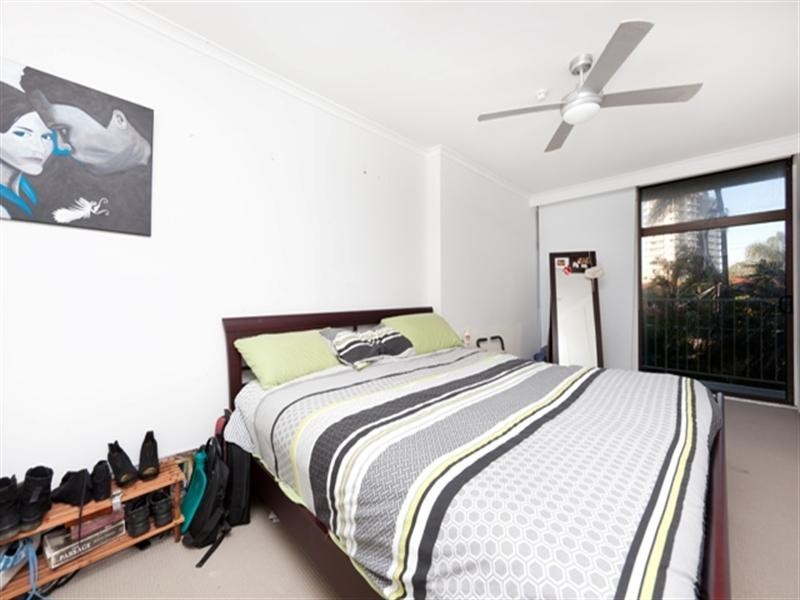 1B ‘Thornon Towers’ 33 Thornton Street, Surfers Paradise QLD 4217