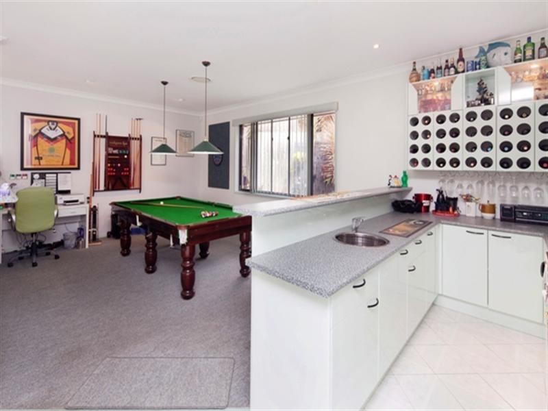 9 Portland Court, Parkwood QLD 4214