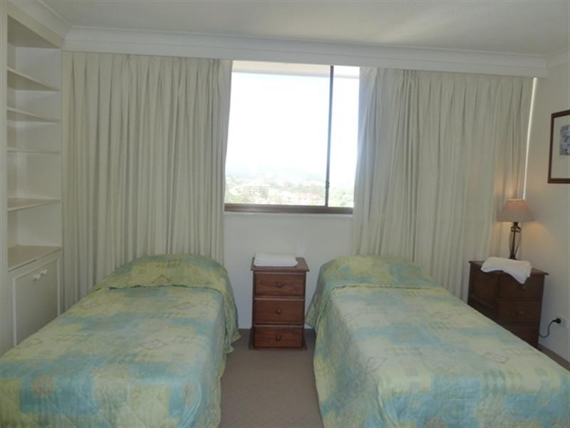 13A ‘Breakers North’ 50 Old Burleigh Road, Surfers Paradise QLD 4217