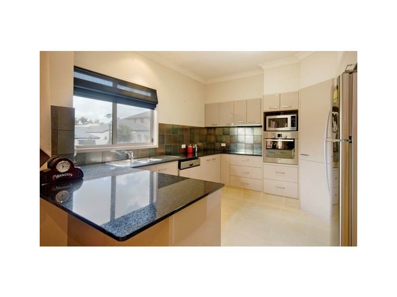 Varsity Lakes QLD 4227